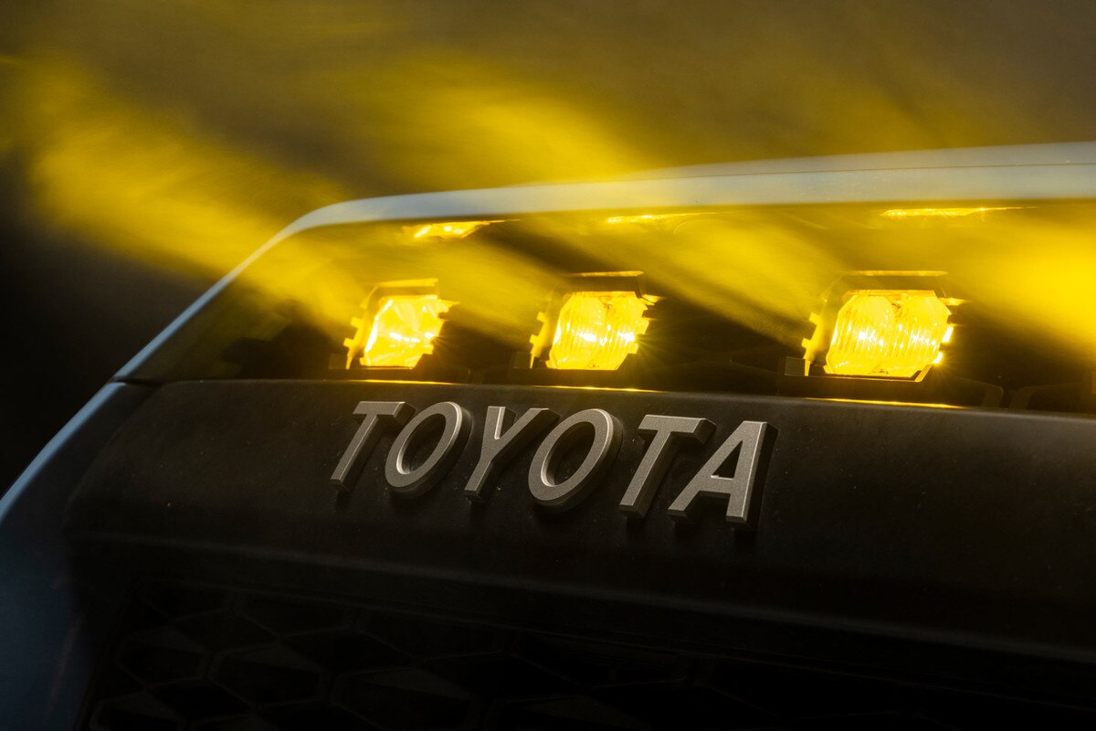 TOYOTA 4RUNNER (14-24) XBG LED DRL GRILLE