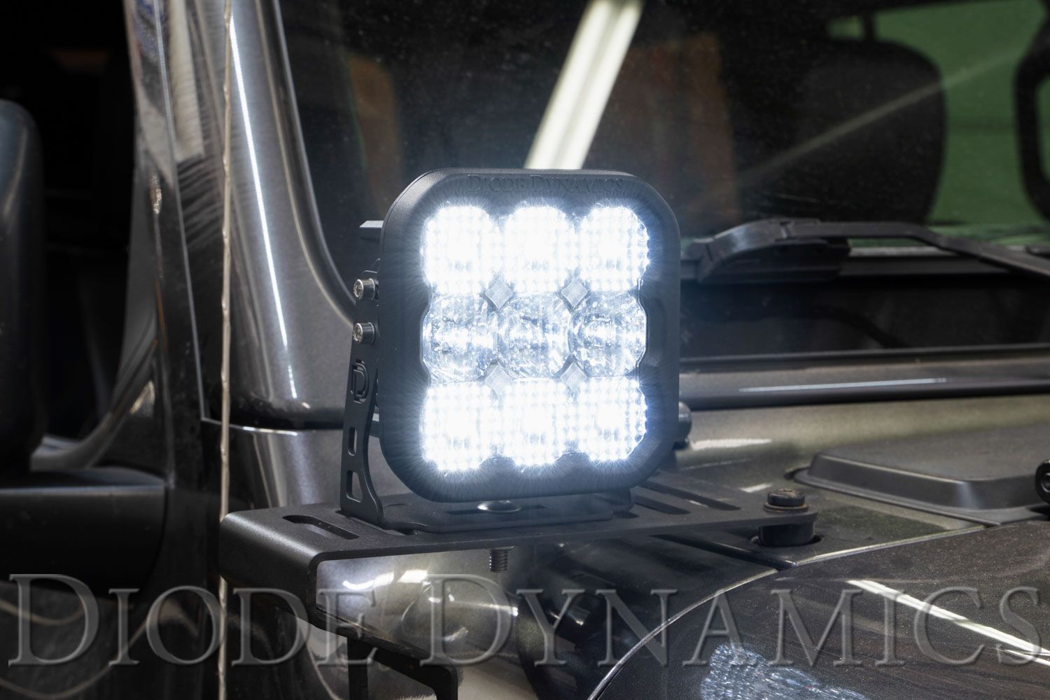 SS5 White Sport LED Pod (pair)