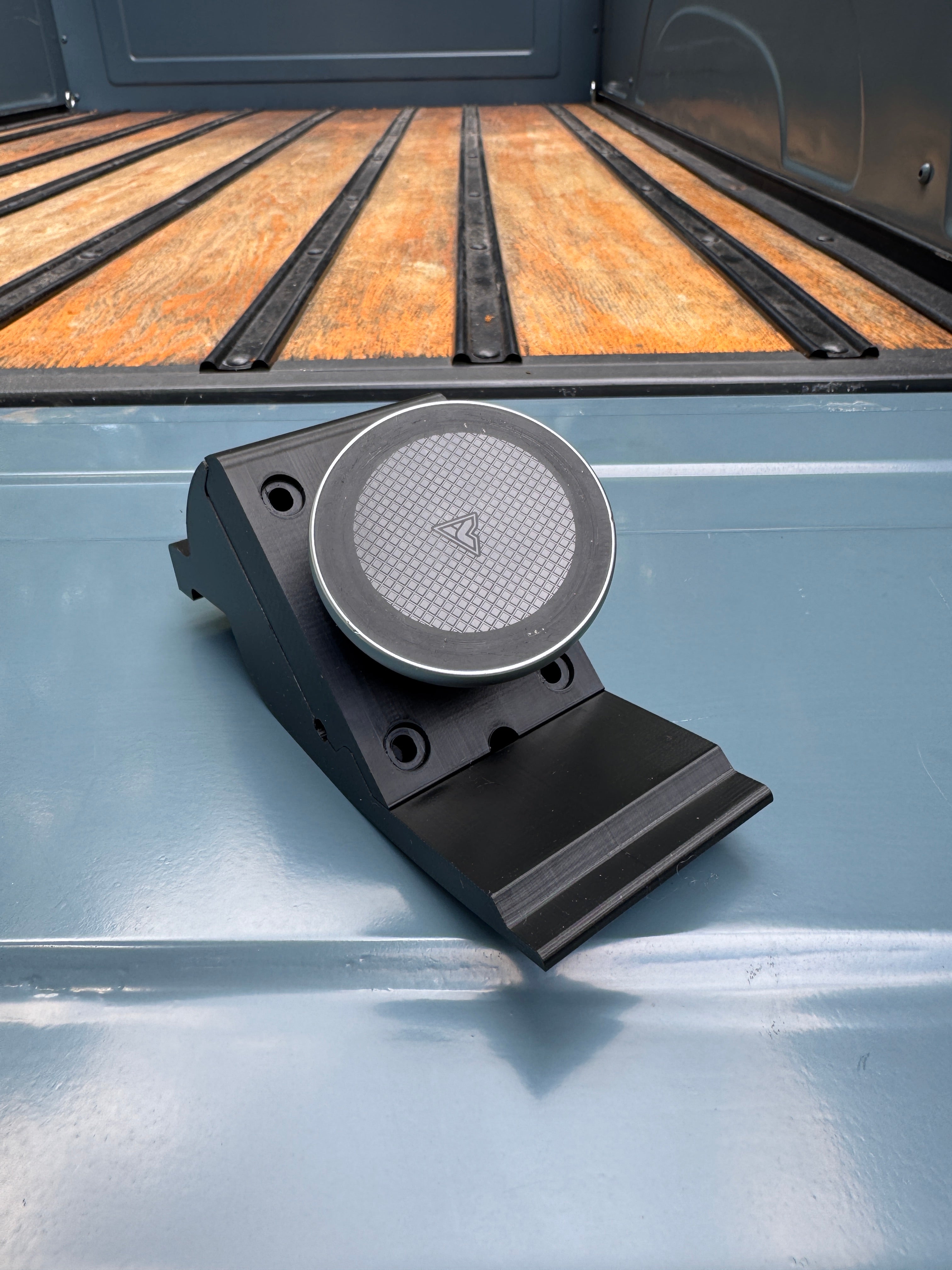 1954 Chevy 3100 Pick Up ashtray phone mount conversion