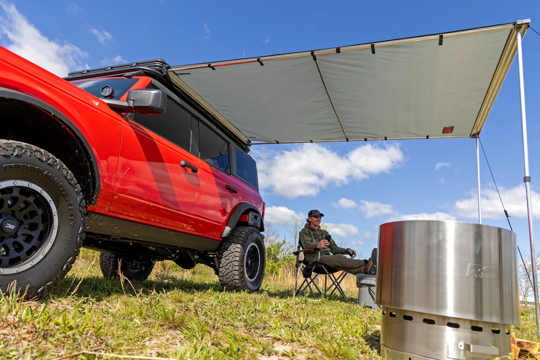 Retractable Roof Rack Awning 6'6" x 9'8" (Fits Trucks & SUVs)