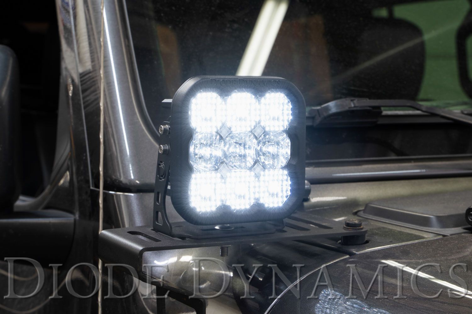 SS5 White Sport LED Pod (one)