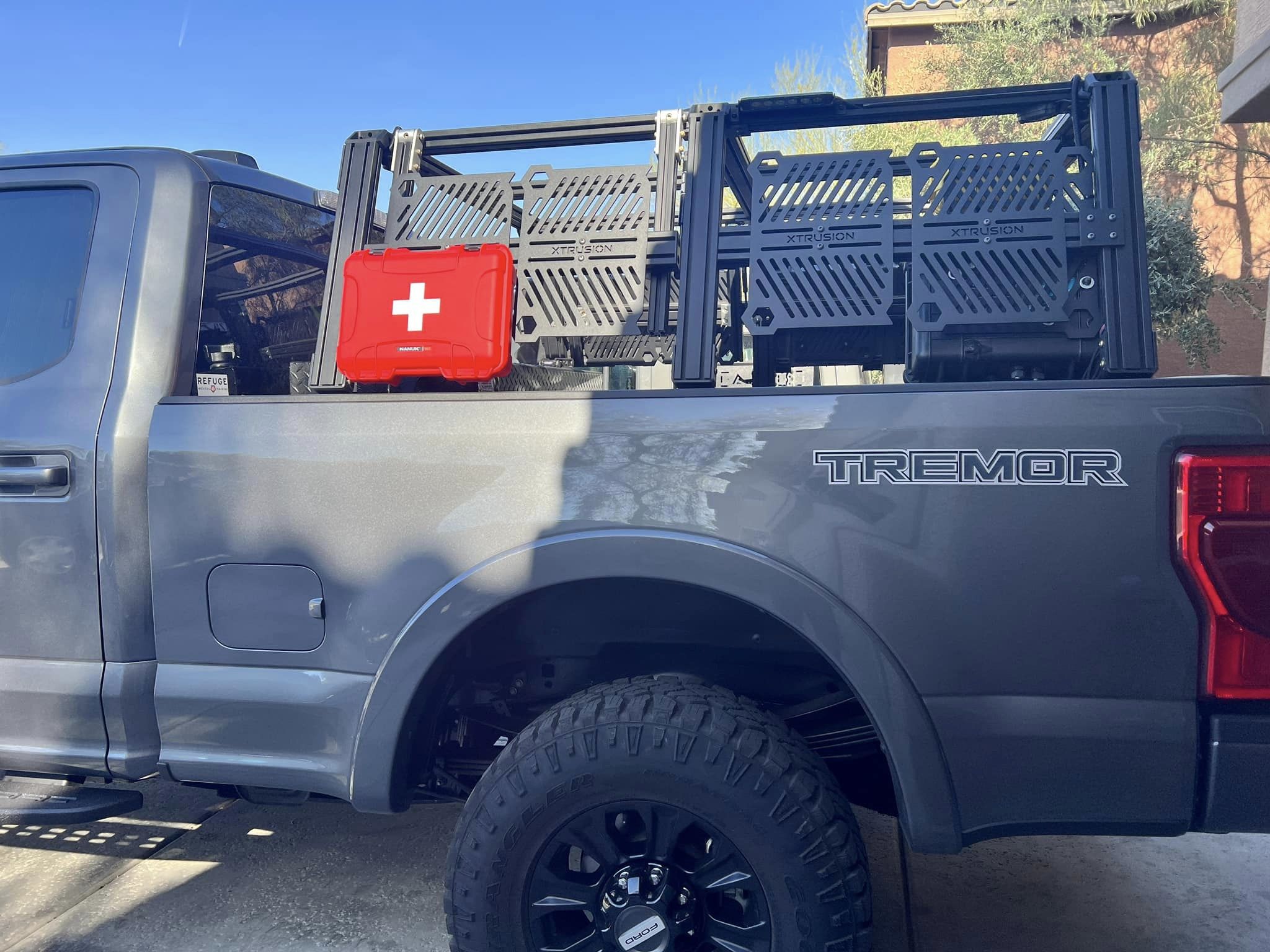 Ford F-250 / F-350 Super Duty Pre-configured XTR1 Bed Rack